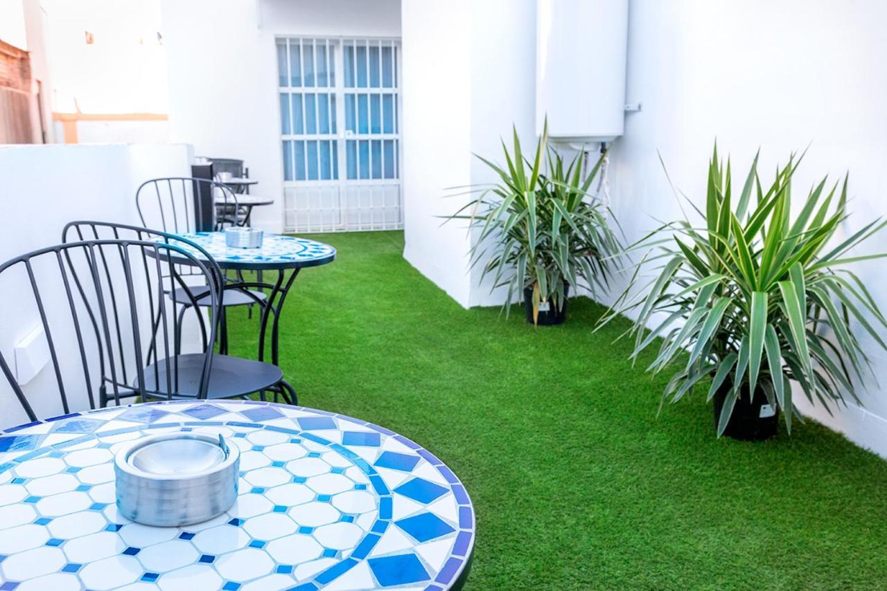 Appartement Downtown With Private Terrace & Jacuzzi *